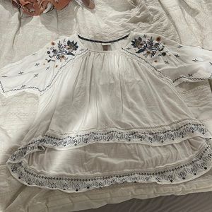 Knox rose embroidered top size xxl